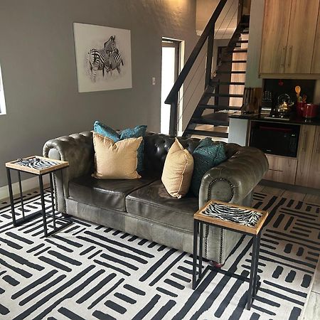 Wildheart Safari - Zesty Zebra Apartment Hoedspruit Ngoại thất bức ảnh