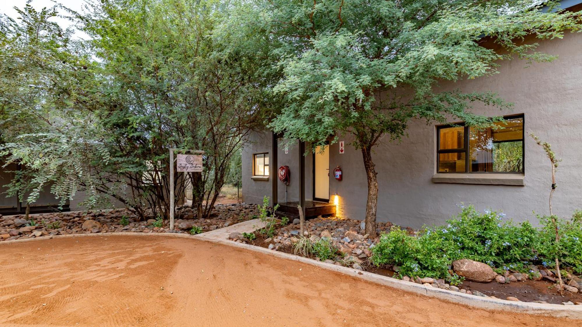 Wildheart Safari - Zesty Zebra Apartment Hoedspruit Ngoại thất bức ảnh